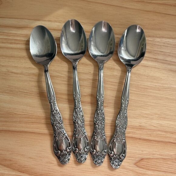 Vtg International INS154 Teaspoons Set Of 4 Solid Roses Stainless Steel Flatware - Picture 2 of 11